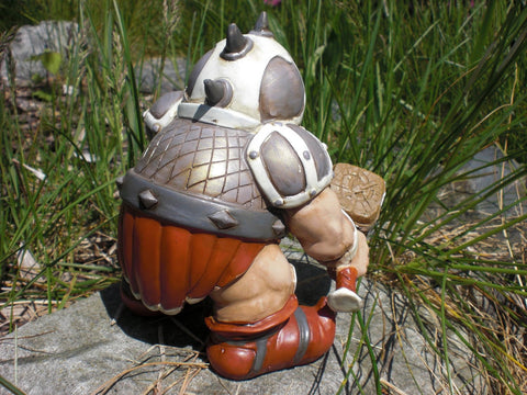 Hammer Gnome Back